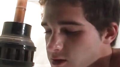 Gay Vacation: Bareback Cum Shots & Handjobs!