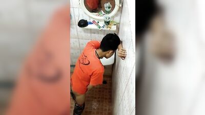 Garçon au Toilette - Young Gay Solo Boy Dreams