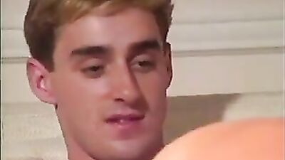 Vintage Threesome on the Sofa - Action Vintage Porn!