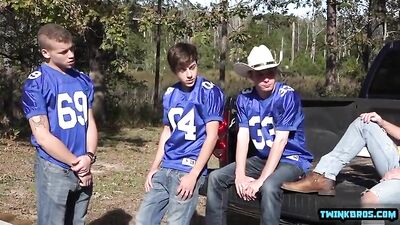 Football Team Spirits: The Ultimate Gay Porn Experience!