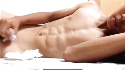 Bb Solo: The Ultimate Gay Porn Experience