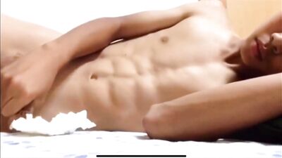 Bb Solo: The Ultimate Gay Porn Experience