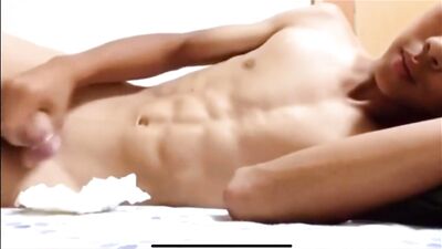 Bb Solo: The Ultimate Gay Porn Experience