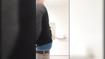 Exploring Pretty Twinks Solo Stripping, Twerking, and Cumming Escapades!