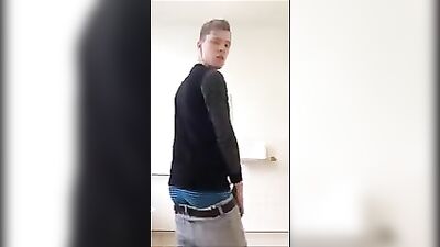 Exploring Pretty Twinks Solo Stripping, Twerking, and Cumming Escapades!