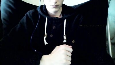 Hardcore Gay Porn - Wanking till it cums!