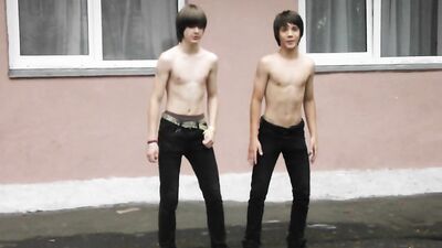 I am sexy and i am know it