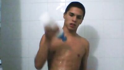 Showering Latino Boy Cocks: A Porn Fantasy Come True