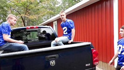 De Biman Hot Threesome 373 - The Ultimate Gay Porn Fantasy