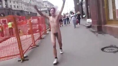 Outdoor Nude Amateur Boy Adventure: Exploring Moscows Public Spaces!