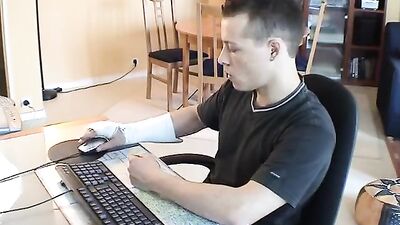 Hand Job for Brotherhood: Soulaging Hand in Plaster