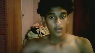 Indian Hottie: Amateur Solo Web-Cam Exposure!