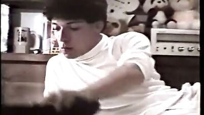 Richy Vintage : A Gay Porn Video with Erotic Scenes and Sexual Encounters