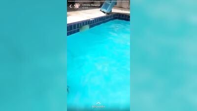 Gangbang in the Pool - Suruba na piscina Fetish Fun!