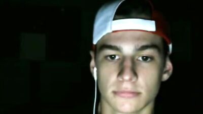 Jared: Exploring the Wild Side - Straight Guys Try Gay Porn!