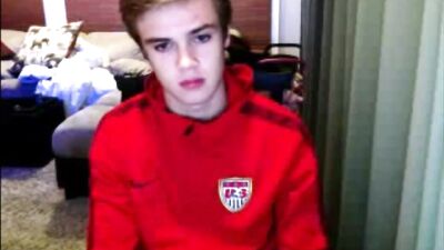 Gay Porn Cum Video: Horny Boy Returns!