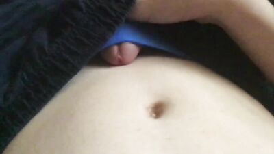 Cumming Twink Delight: A Solo Cumshot Adventure!