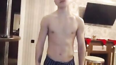 Rubbing One Out: Amateur Big Cocks Cum Shots