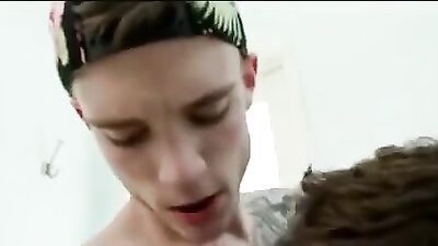 Hunk Seduces A Young Bareback