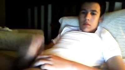 Latin Stallion: Amateur Cum Shots with Latino Heat!