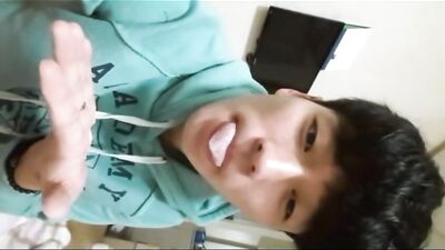 EATING CUM BOY (MERGE) ASIAN PORN BUDS