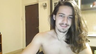 Eye-Popping Webcam Amateur: Big Eyed Hunk!