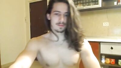 Eye-Popping Webcam Amateur: Big Eyed Hunk!