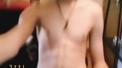 Action Web-Cam XXX - The Home Alone Wank