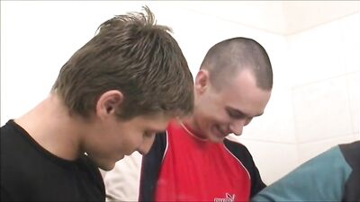 Cum on Face & Mouth: Action-Packed Gay Porn with Bareback Scenes!