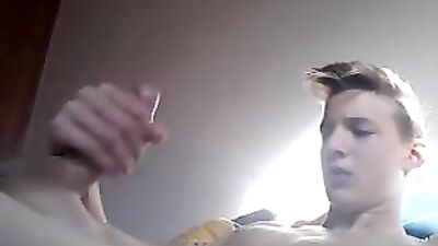 Blond wanker 07 boys porn