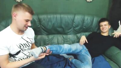 Gay Porn Mix - Delicious Feet Fetish: A Thrilling Foot Worship Journey!