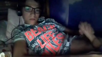 Big Cock Teen Handjob Revisited - Hung Amateur Boy Delight!