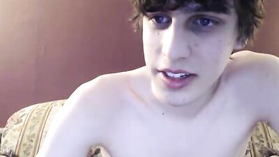 Amateur Web-Cam Fingering Showoff: Big Richards Porn Adventure!