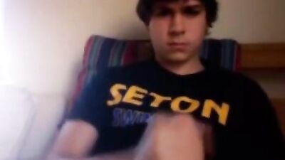 Gangbang Web-Cam: Teen Fucks with Strangers!