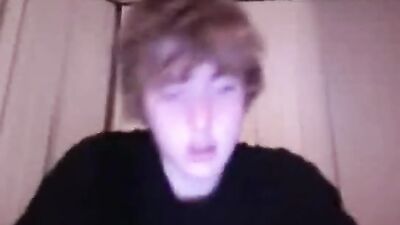 Redhead Solo Web-Cam Wanks: The Ultimate Online Experience