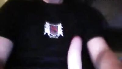 Redhead Solo Web-Cam Wanks: The Ultimate Online Experience