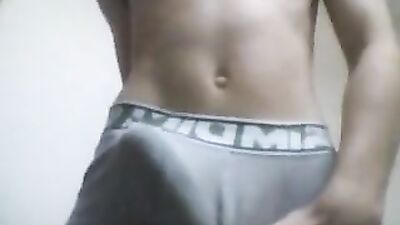 Young Twink Cam-Porn Star Shows It All!