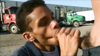 Public Blowjob Adventure