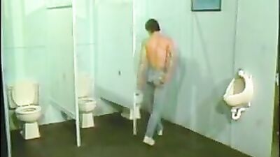 Young Twink Gloryhole Vintage: The Ultimate Cum Shot Experience!