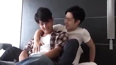 Japanese Ryo Fucks Buddy: Asian Gay Porn Video!
