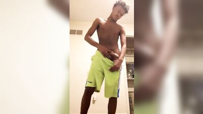 Black Amateur Cock Whip: The Ultimate Gay Porn Experience