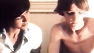 Bareback Vintage Twink Threesome: Oral and Anal Delights