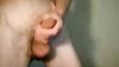 Gay Web-Cam Men: Working It!