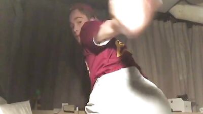 Showing Off His Body: The Ultimate Solo Experience