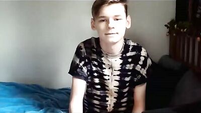 Gay Webcam Playboy Deliciously Cute!