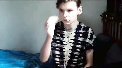 Gay Webcam Playboy Deliciously Cute!