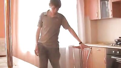 Gay Porn Showdown: Twink Cumshots and Sexy Solo Antics!