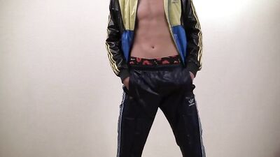 Boy Shiny Chav Twink Fun Porn Teen Video - Explore the raw passion and excitement in this hot gay porn video!