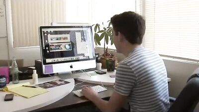 Gay Boys Home Office Fucking - Buero wird gefickt Hd Porn Video