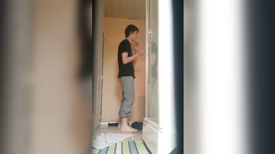 Gay Spy Prepared for Shower! - Fun Straight Boys